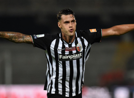  萨索洛青春风暴持续涌动，小将连场建功惊艳联赛